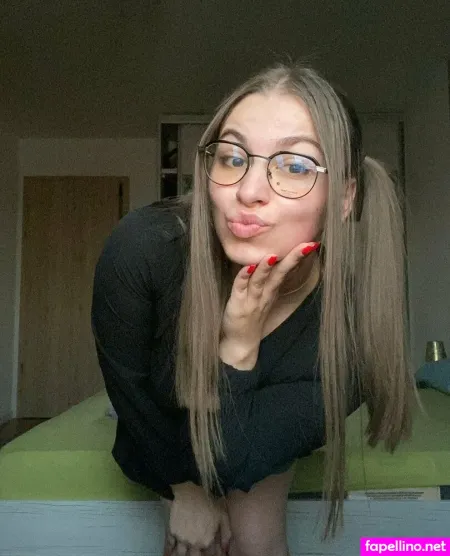 Ashleycolefr OnlyFans Thumbnail #rQ6yJtYqdO