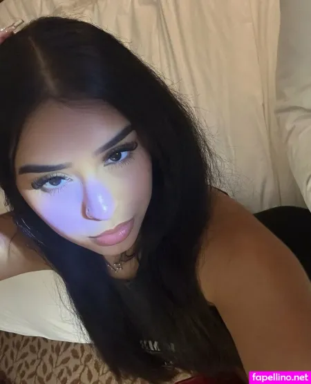 Ashleydesiraee OnlyFans Thumbnail #1xZoqJ7QWI