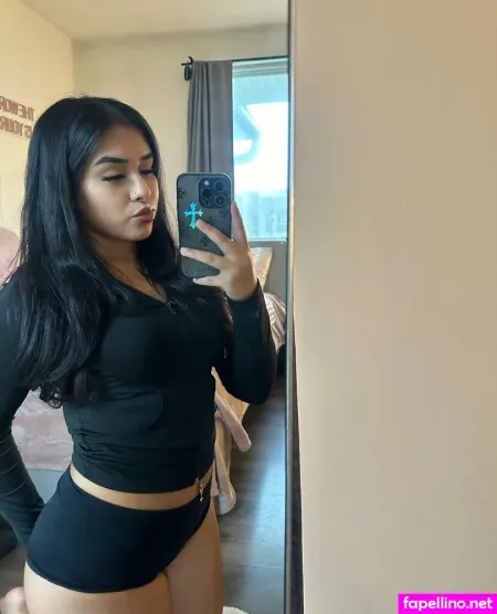 Ashleydesiraee OnlyFans Thumbnail #AlmdE5dTxd