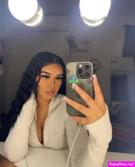 Ashleydesiraee OnlyFans Thumbnail #ViUtzAlVM5