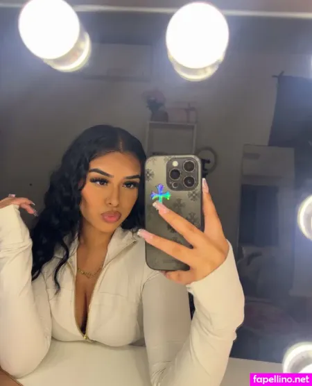 Ashleydesiraee OnlyFans Thumbnail #WKhqjSBaIX