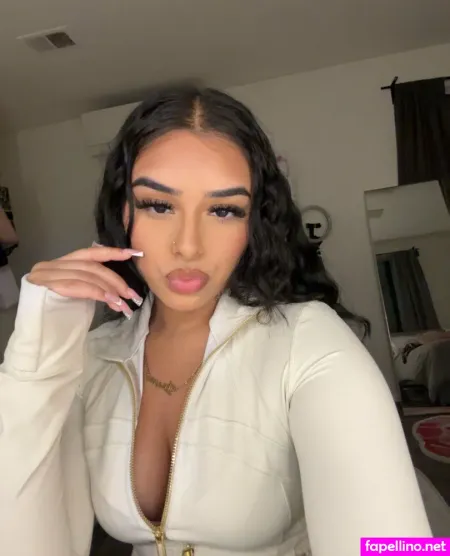 Ashleydesiraee OnlyFans Thumbnail #fPsiX2UiLF