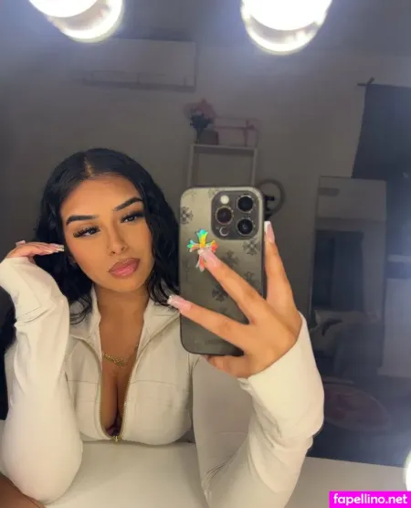 Ashleydesiraee OnlyFans Thumbnail #gVzZAiyTnR