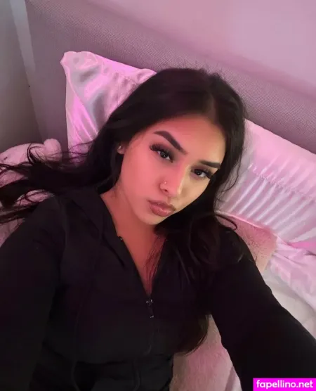 Ashleydesiraee OnlyFans Thumbnail #oLOiLRwBte