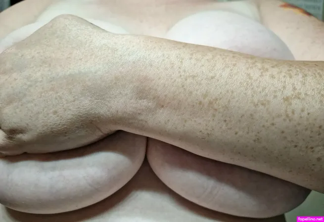 Ashleyfaye313 OnlyFans Thumbnail #b6OXX0BHpN