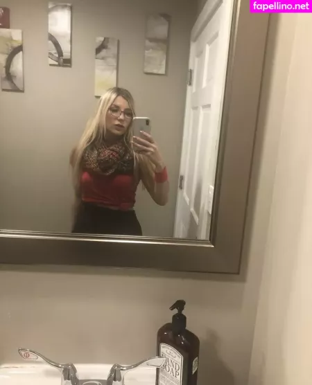 Ashleyfires OnlyFans Thumbnail #l7LNt5uPGJ