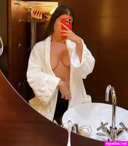 Ashleygiov 2 OnlyFans Thumbnail #a9OpoRr8Hf