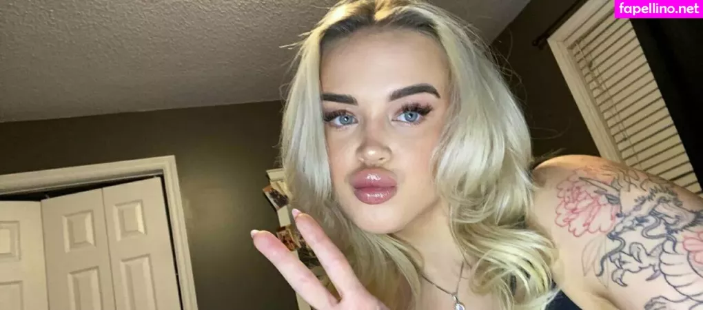 Ashleygoeswild OnlyFans Thumbnail #nzzfCTNYjk