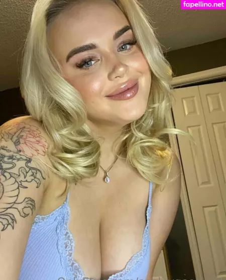 Ashleygoeswild OnlyFans Thumbnail #obdQsztUvq