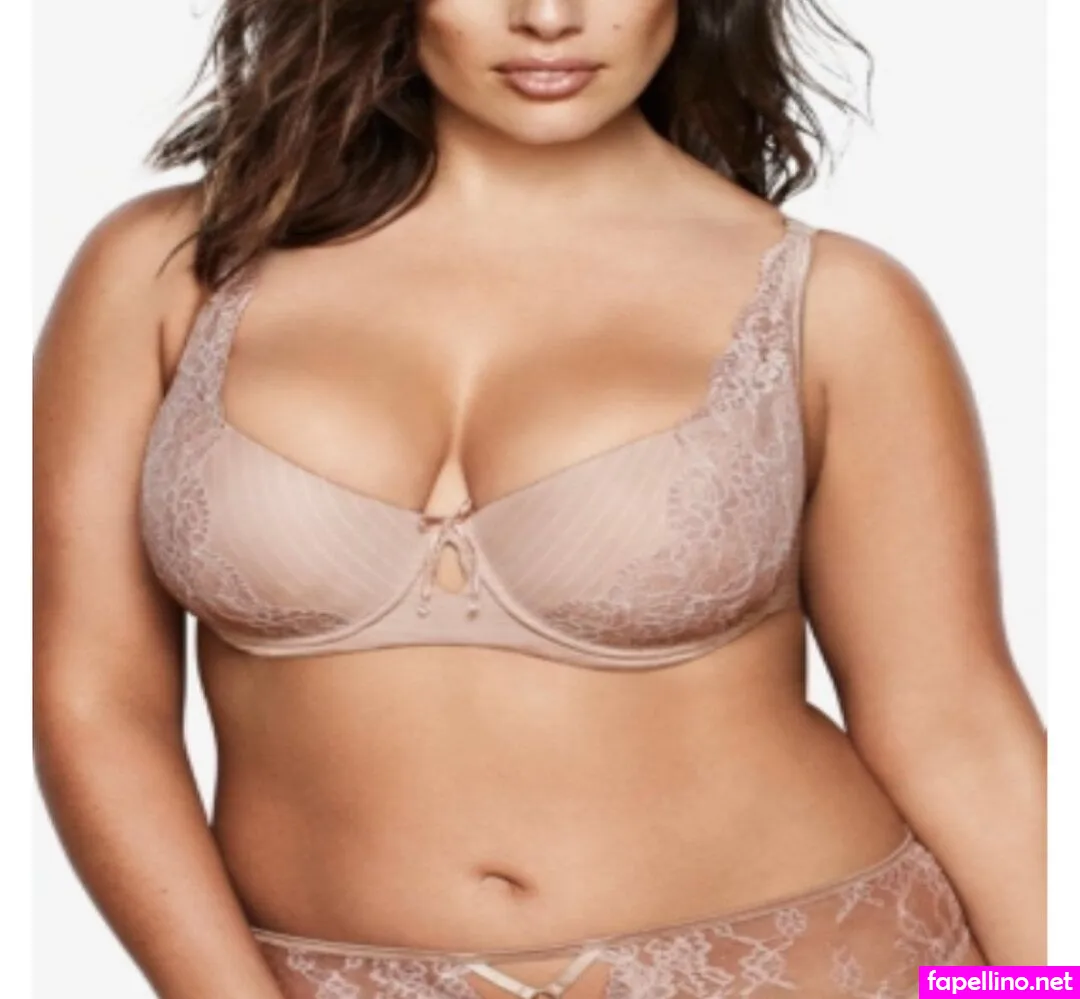 ashleygraham Nude Leaked OnlyFans Photo #kT9PUO5lAR