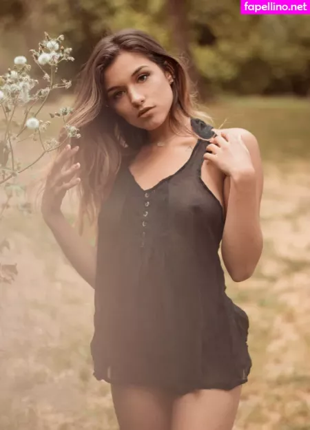 Ashleylfrench OnlyFans Thumbnail #XNnDQc689u