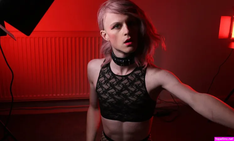 Ashleyloweuk OnlyFans Thumbnail #1fmS1J0aq0