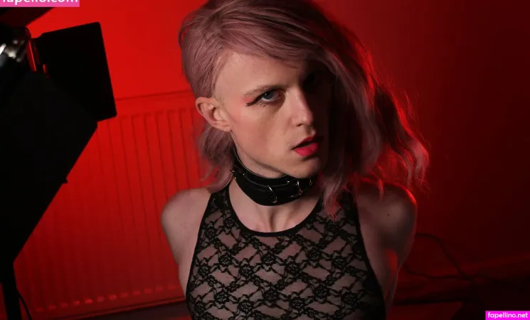 Ashleyloweuk OnlyFans Thumbnail #U4H5nkFUyO