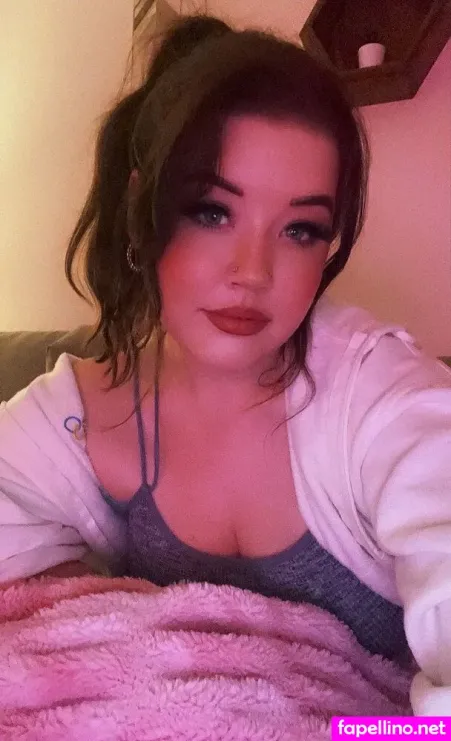Ashleypaigey Main Profile Photo