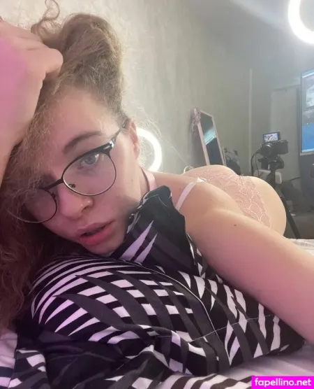 Ashleypie OnlyFans Thumbnail #tYasOkZMN5