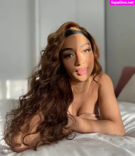 Ashleyroseglam OnlyFans Thumbnail #jsyQWYLm4f