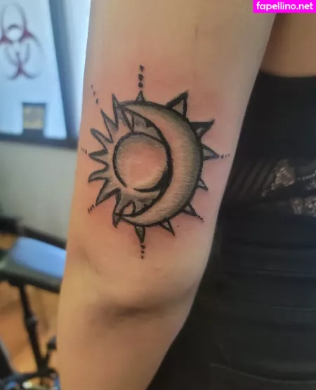 Ashleysinnn OnlyFans Thumbnail #UNwxRrGWp9