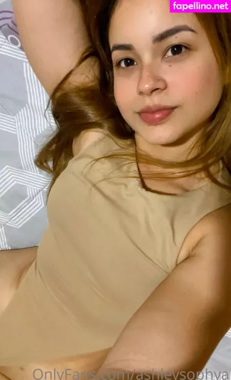 Ashleysophya OnlyFans Thumbnail #GNKzqcW7nn
