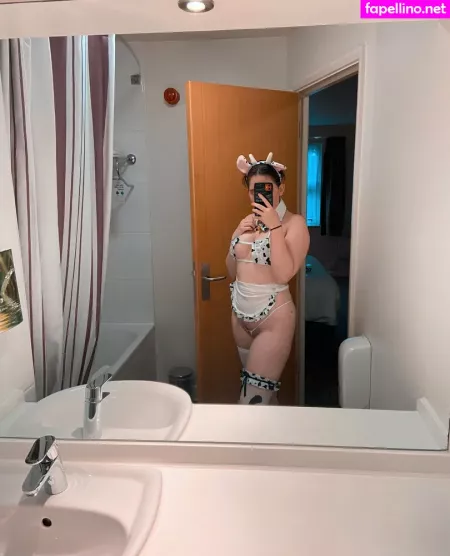 Ashleysquirts OnlyFans Thumbnail #PwmyiaJ3pW