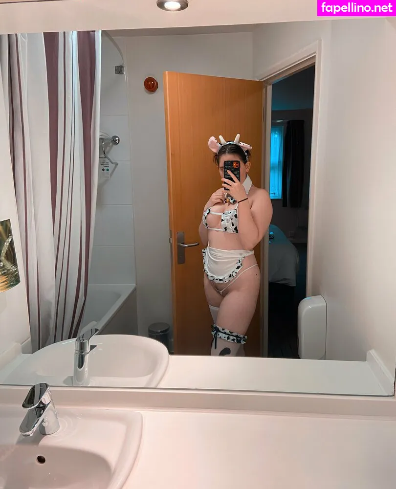 _ashleysarts_, ashleysquirts Nude Leaked OnlyFans Photo #PwmyiaJ3pW