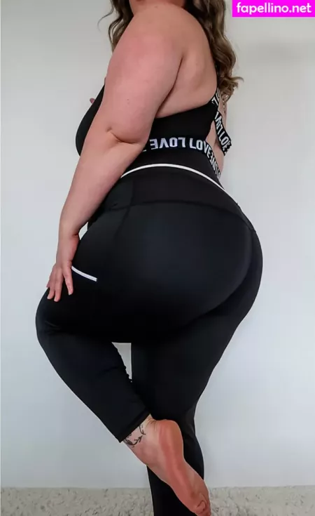 Ashleytheteasefree OnlyFans Thumbnail #VIc1UHdk3r