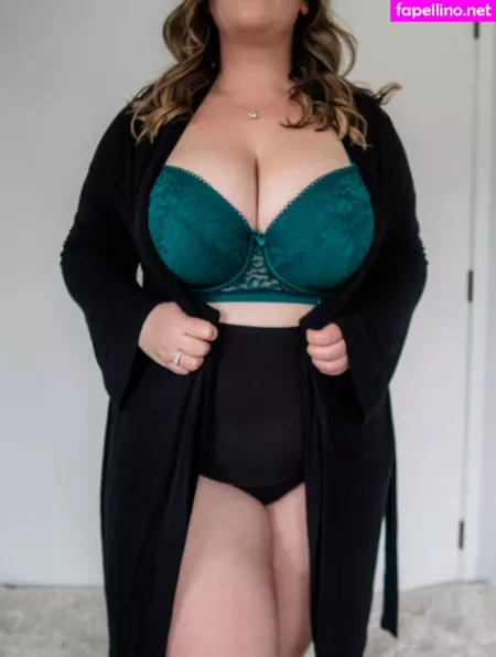 Ashleytheteasefree OnlyFans Thumbnail #ioE9qnvwob