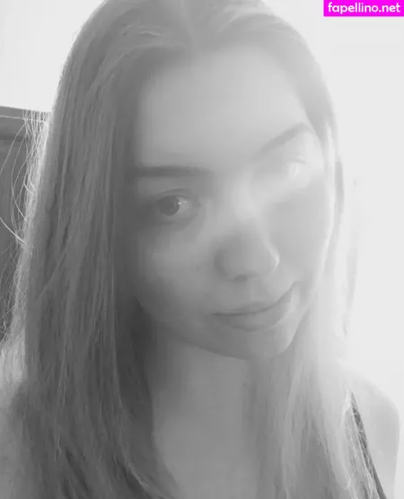Ashleytransgirl OnlyFans Thumbnail #XZ7fr0je2c
