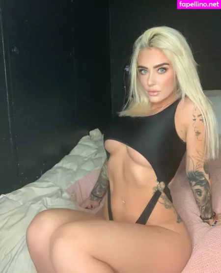 Ashleywolfxo OnlyFans Thumbnail #EHEBOVGqyB
