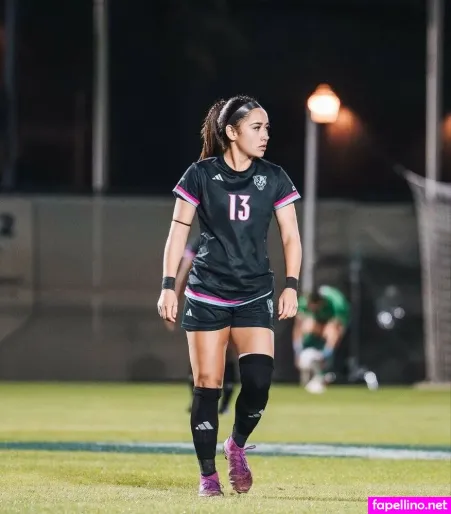 Ashly Martinez OnlyFans Thumbnail #e06sAyLkSn