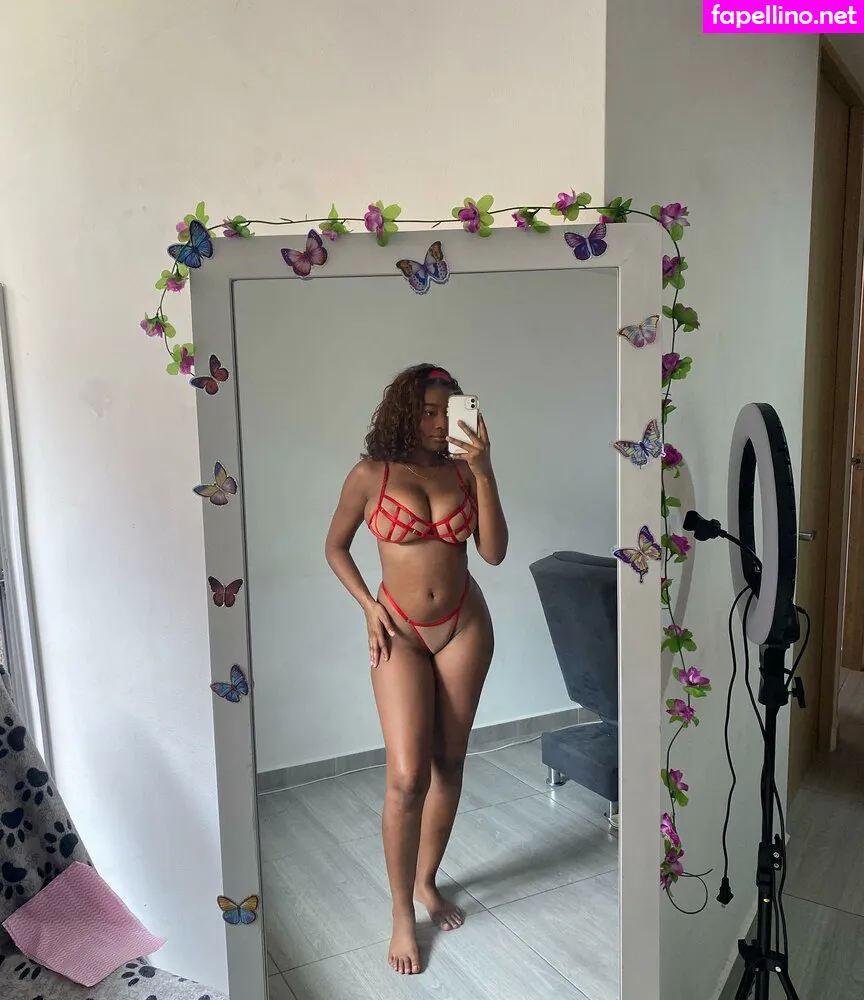 ashly_y, karol19m, karolb066 Nude Leaked OnlyFans Photo #uPp9mI8tF1