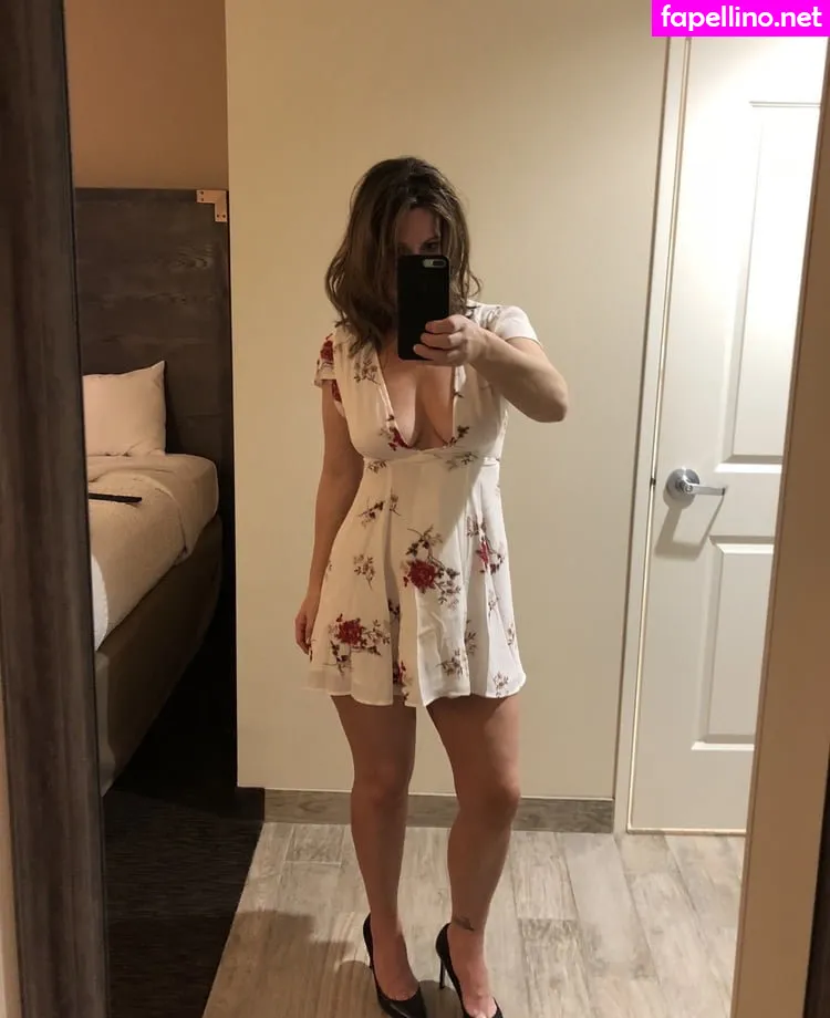 ashleygracee, sweetpgrace Nude Leaked OnlyFans Photo #C29URvO5Bm