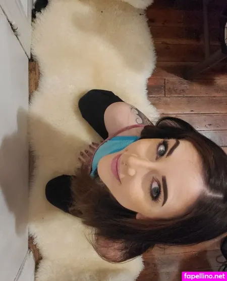 Ashlynnviolet OnlyFans Thumbnail #lmSG6KmFUv