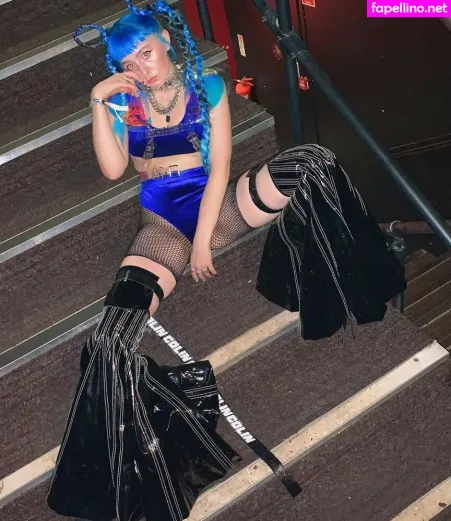 Ashnikko OnlyFans Thumbnail #6UFT6rOYvP