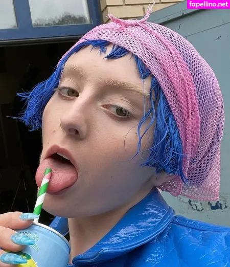 Ashnikko OnlyFans Thumbnail #FI7Q6jh8lx