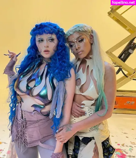 Ashnikko OnlyFans Thumbnail #R8KiDTndS1