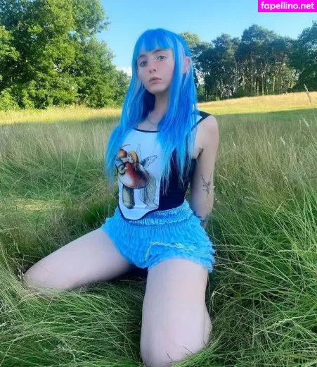 Ashnikko OnlyFans Thumbnail #aJ9PPJr6Ji