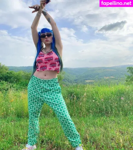 Ashnikko OnlyFans Thumbnail #mpxrW3mCc1