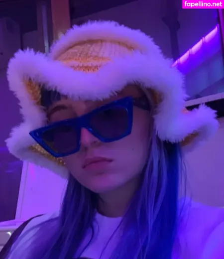 Ashnikko OnlyFans Thumbnail #tJ2B8vrHB4