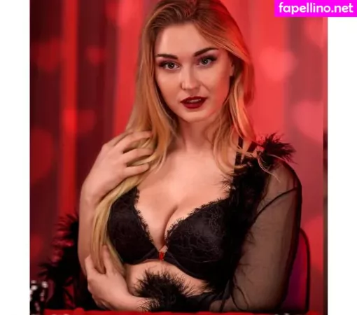 Ashton Birdie 1 OnlyFans Thumbnail #55aSBcsyl1