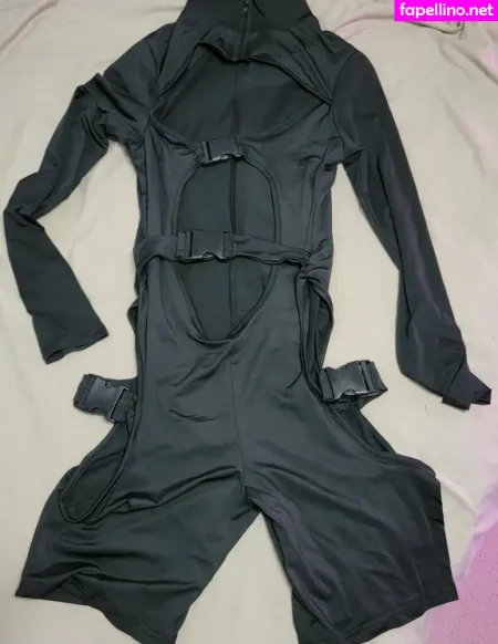 Ashtonx3 OnlyFans Thumbnail #KFPzzBAWgw