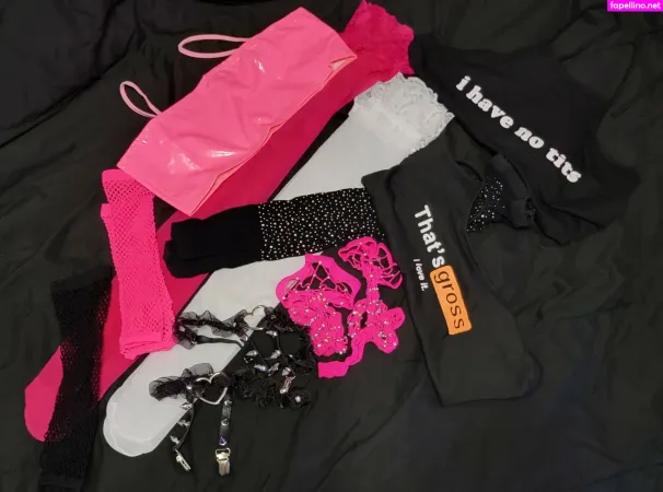 Ashtonx3 OnlyFans Thumbnail #ZZOilC8cwI