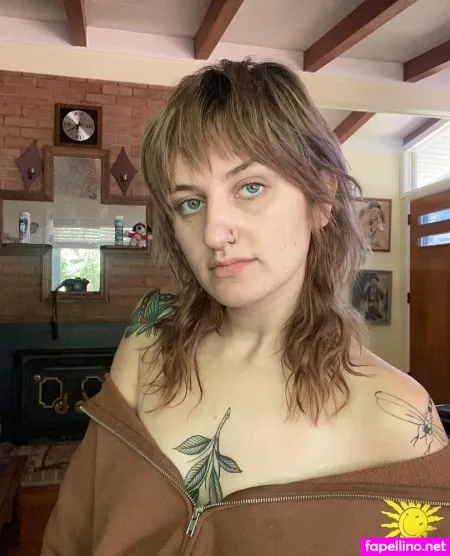 Ashtrayprincess OnlyFans Thumbnail #OSmiOeYELk