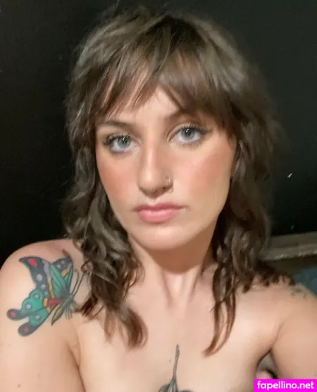 Ashtrayprincess OnlyFans Thumbnail #qVnuqzIF1o