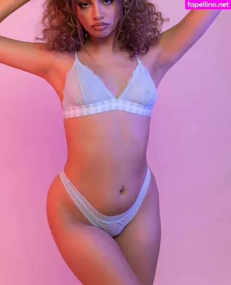 Asi Mizrahi OnlyFans Thumbnail #TJG0z3r6zA