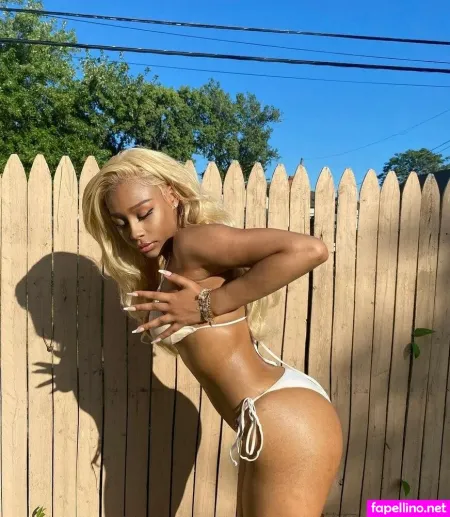 Asia Cupid OnlyFans Thumbnail #ZkQ9sKg7Wt