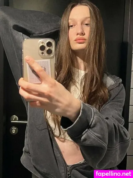 Asian Palms OnlyFans Thumbnail #0oeiUFDtMI