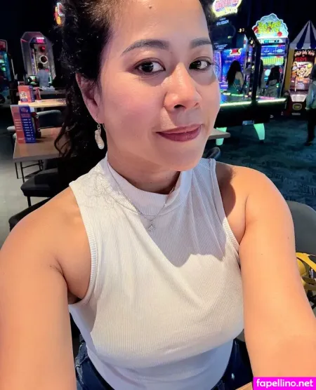 Asian Pinkrose OnlyFans Thumbnail #MrYQ0JGfII