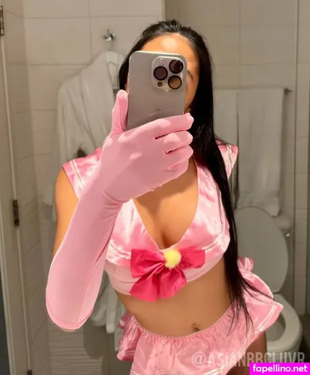 Asianbbcluvrfree OnlyFans Thumbnail #IiQLndsVHo