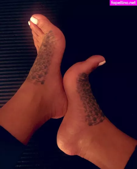 Asianfootworship OnlyFans Thumbnail #2cpZOuFmbp