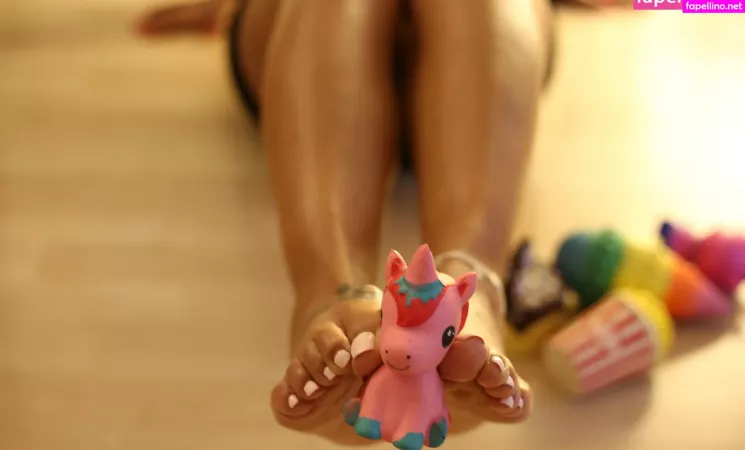 Asianfootworship OnlyFans Thumbnail #g8LAvc562Z